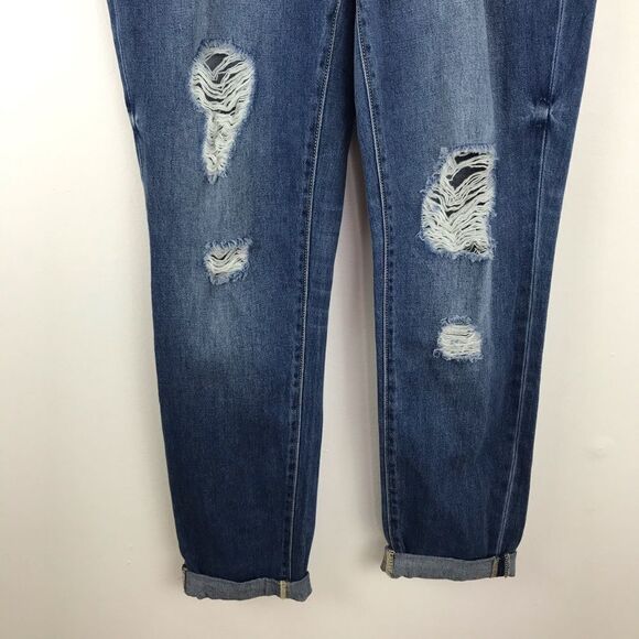 NWT JustFab ripped straight leg jeans - Picture 3 of 5